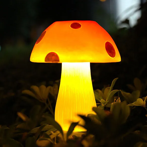 Outdoor Waterproof Mushroom Shaped Resin LED Solar Lawn Garden Light